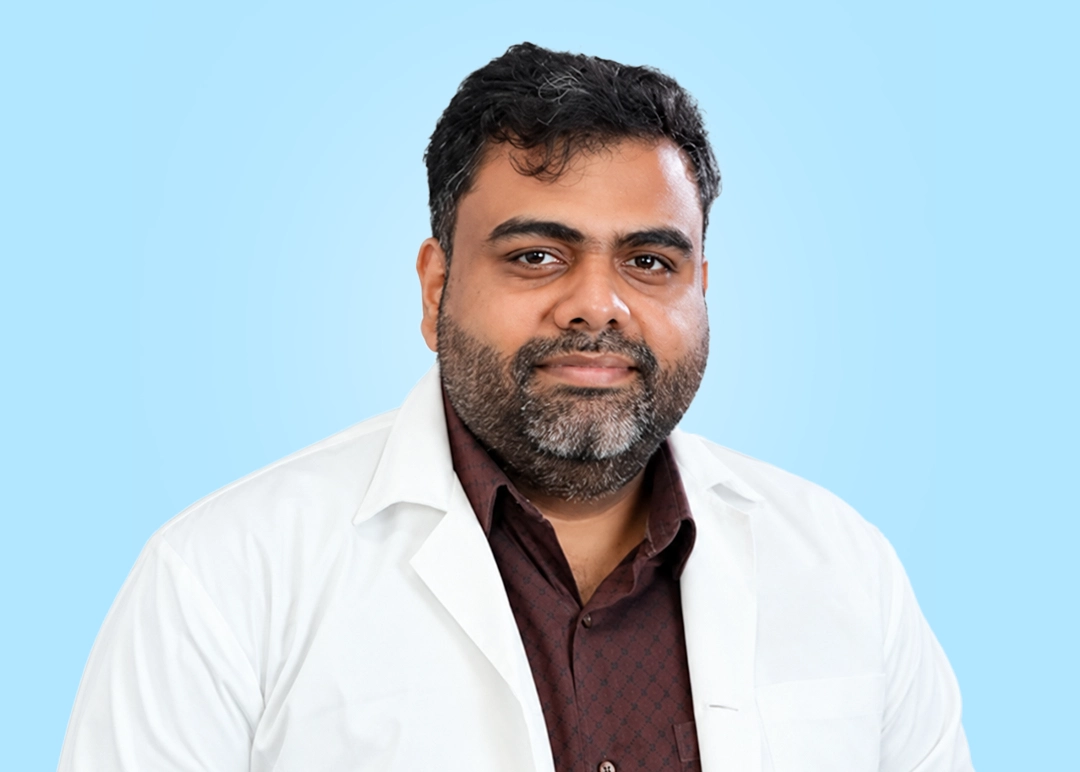 Dr. Harikrishnan CP: Dr. Harikrishnan CP, visiting cataract and phaco surgeon from Chaithanya Eye Institute at EyeCare Hospital Maldives